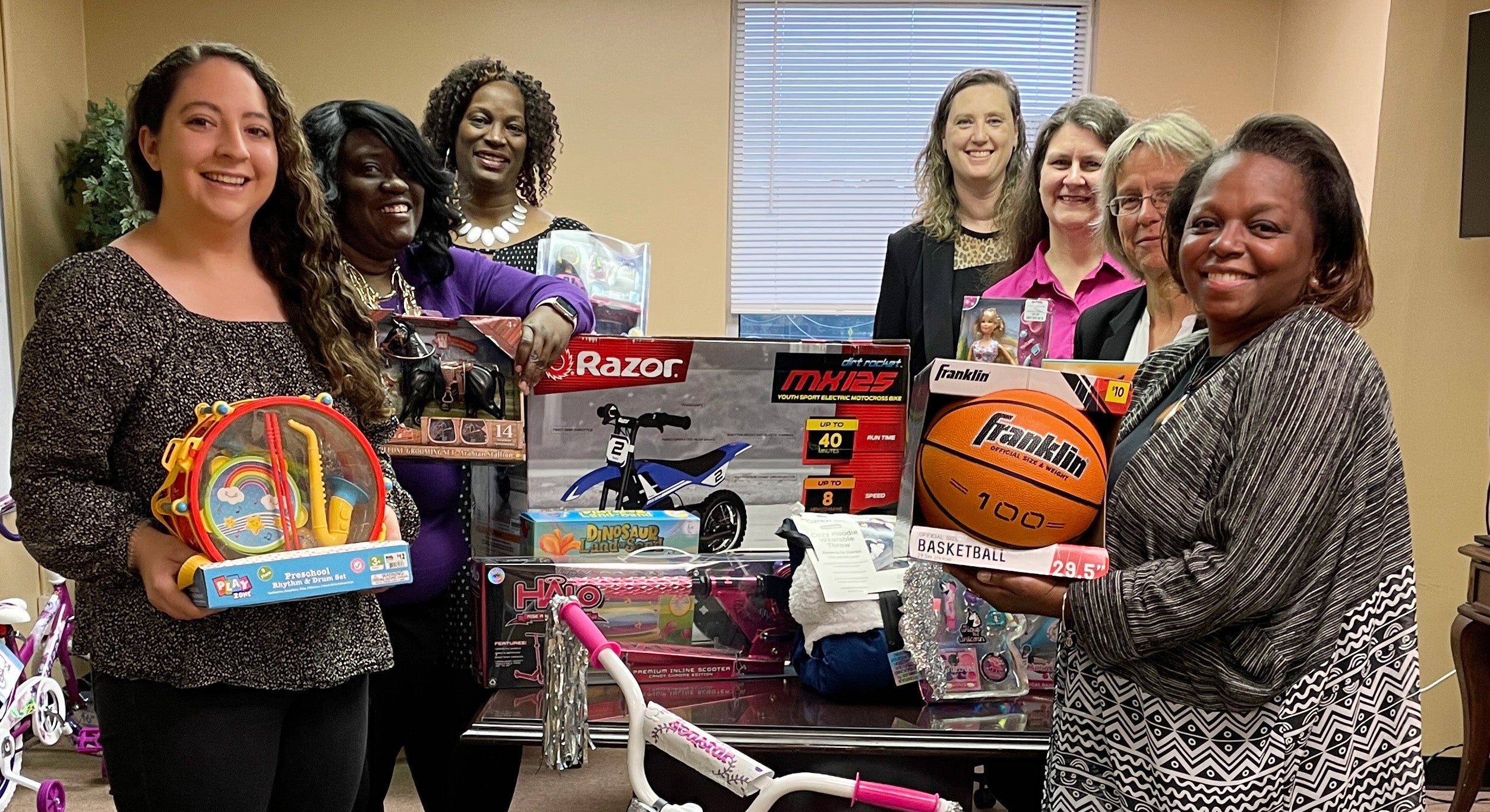 connectinghenry2_crop