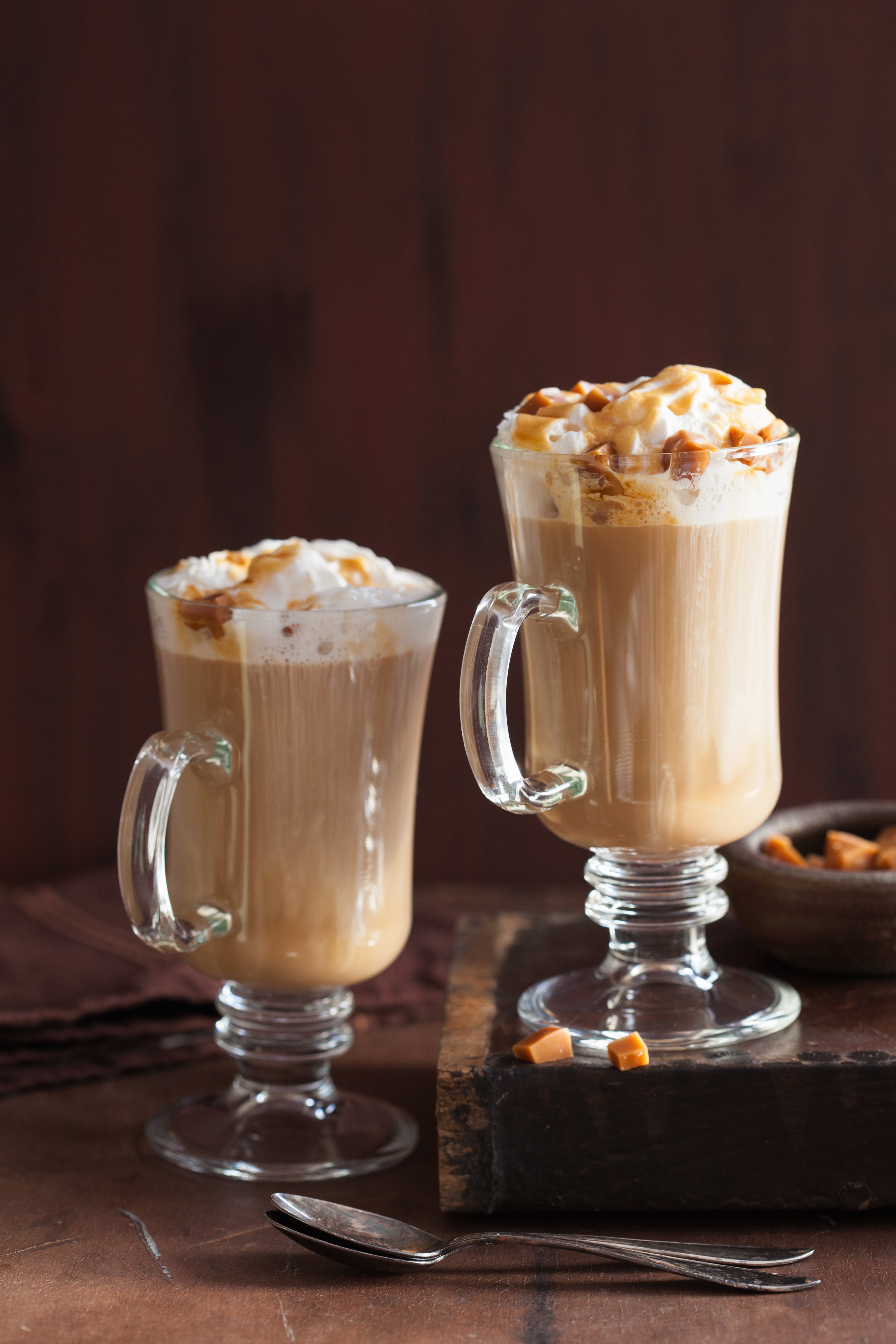 latte-with-whiped-cream